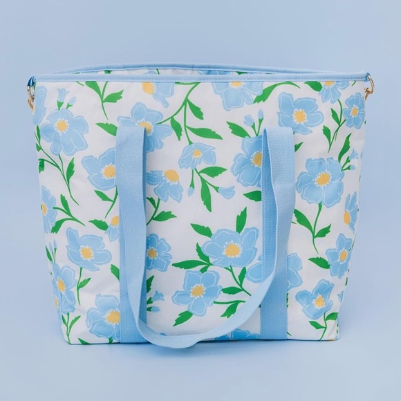 Kate Spade New York Large Capacity Insulated Cooler Tote - Picture 2 of 9